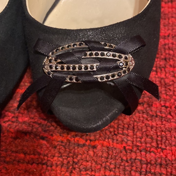 High heeled open toe sandal. badgley Mischka - Picture 2 of 8